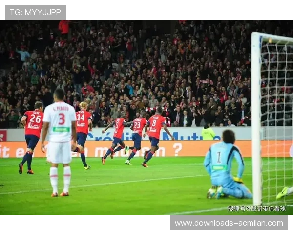 尼斯反击制造威胁，奥彭射门被克瓦拉茨赫利亚门线解围